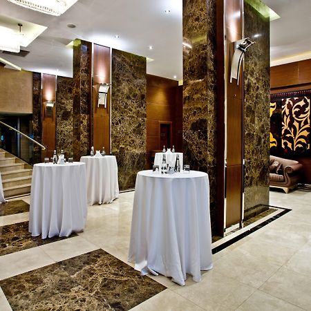 Holiday Inn Ankara-Kavaklidere By Ihg Zewnętrze zdjęcie